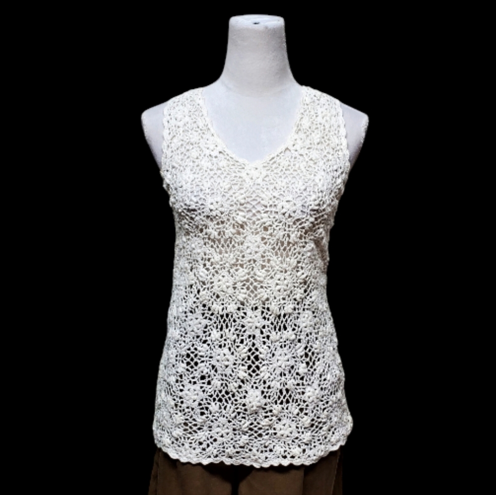 ROMWE Cream Crochet Sleeveless Camisole Top | Size Medium